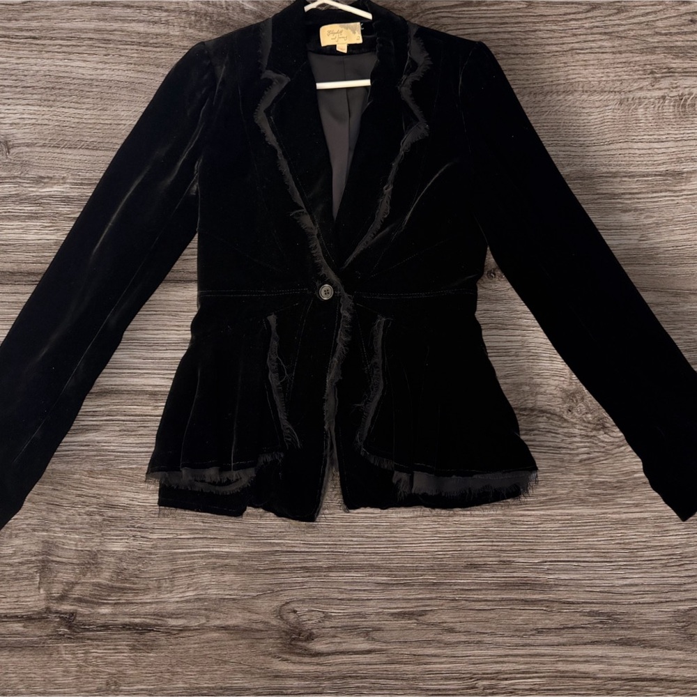 Elizabeth and James Black Velvet Blazer